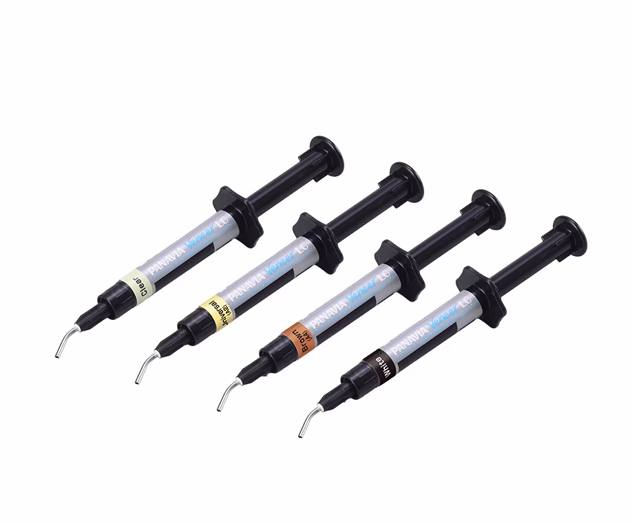 PANAVIA-Veneer-LC-4syringes-918x760