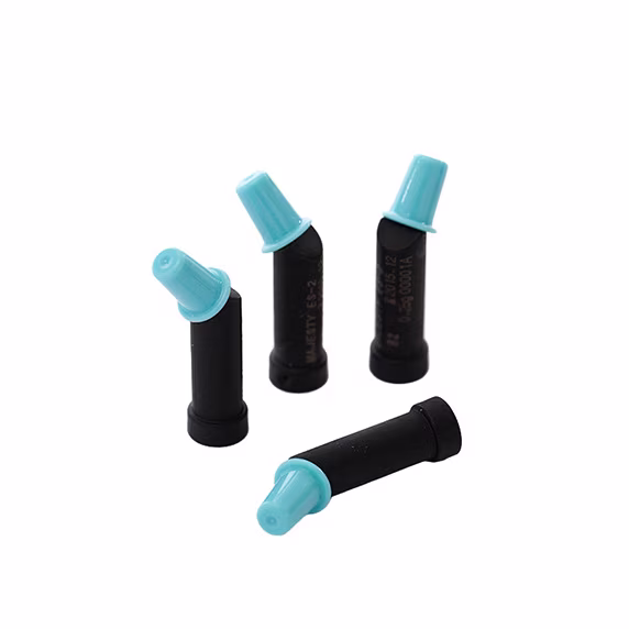 CLEARFIL MAJESTY™ ES-2 Classic tips
